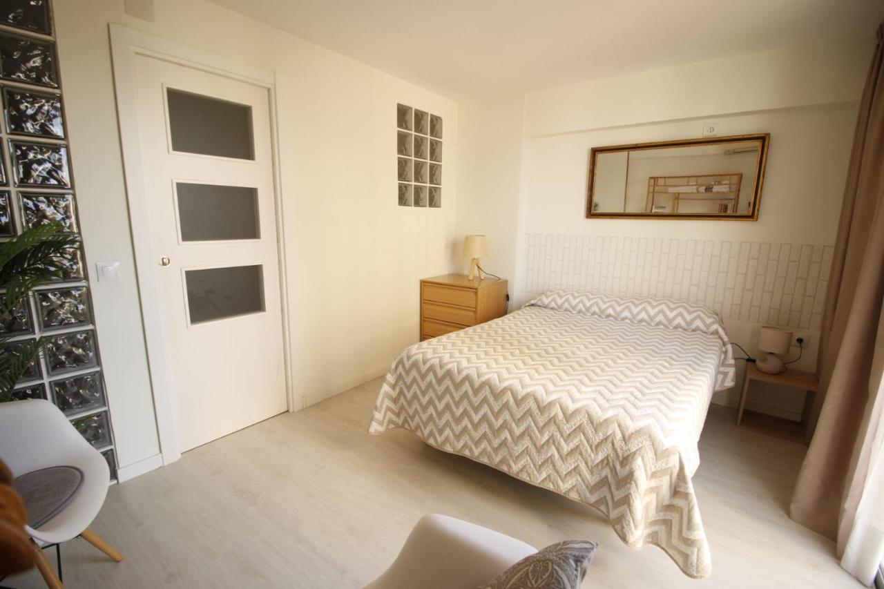 Apartamento Frente Al Mar เบนิดอร์ม ภายนอก รูปภาพ
